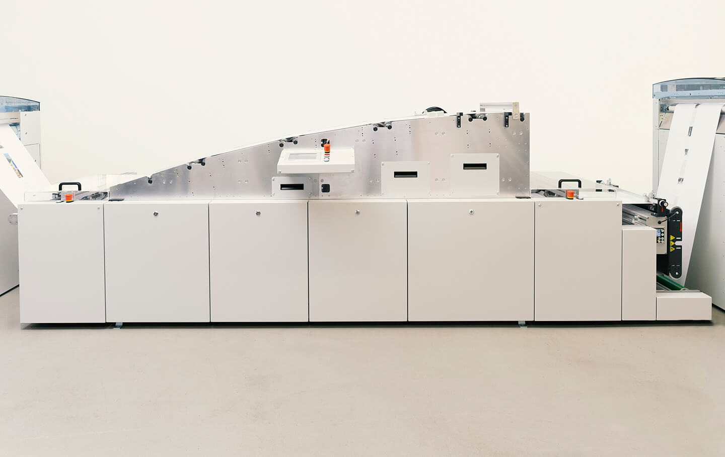 Fujifilm Integrated Inkjet Solutions 42K on TransJet Media Transport